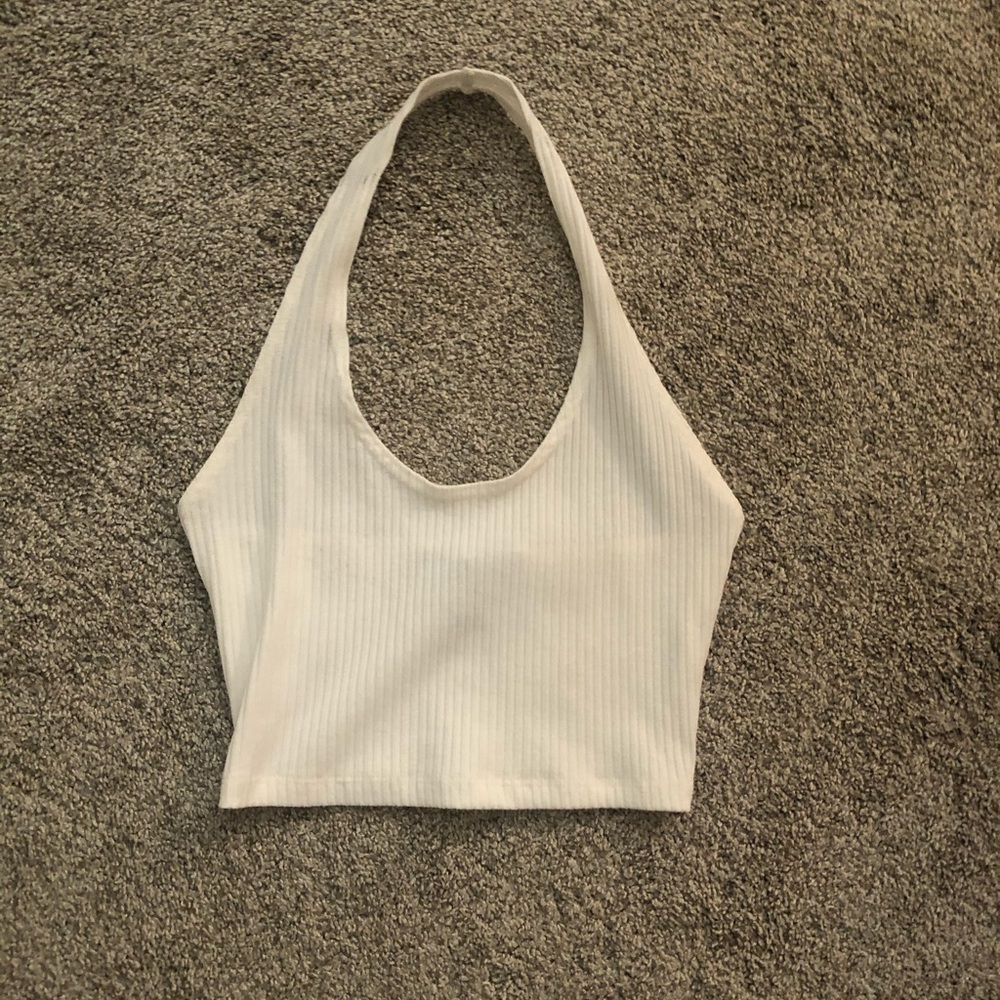 White halter top🤍